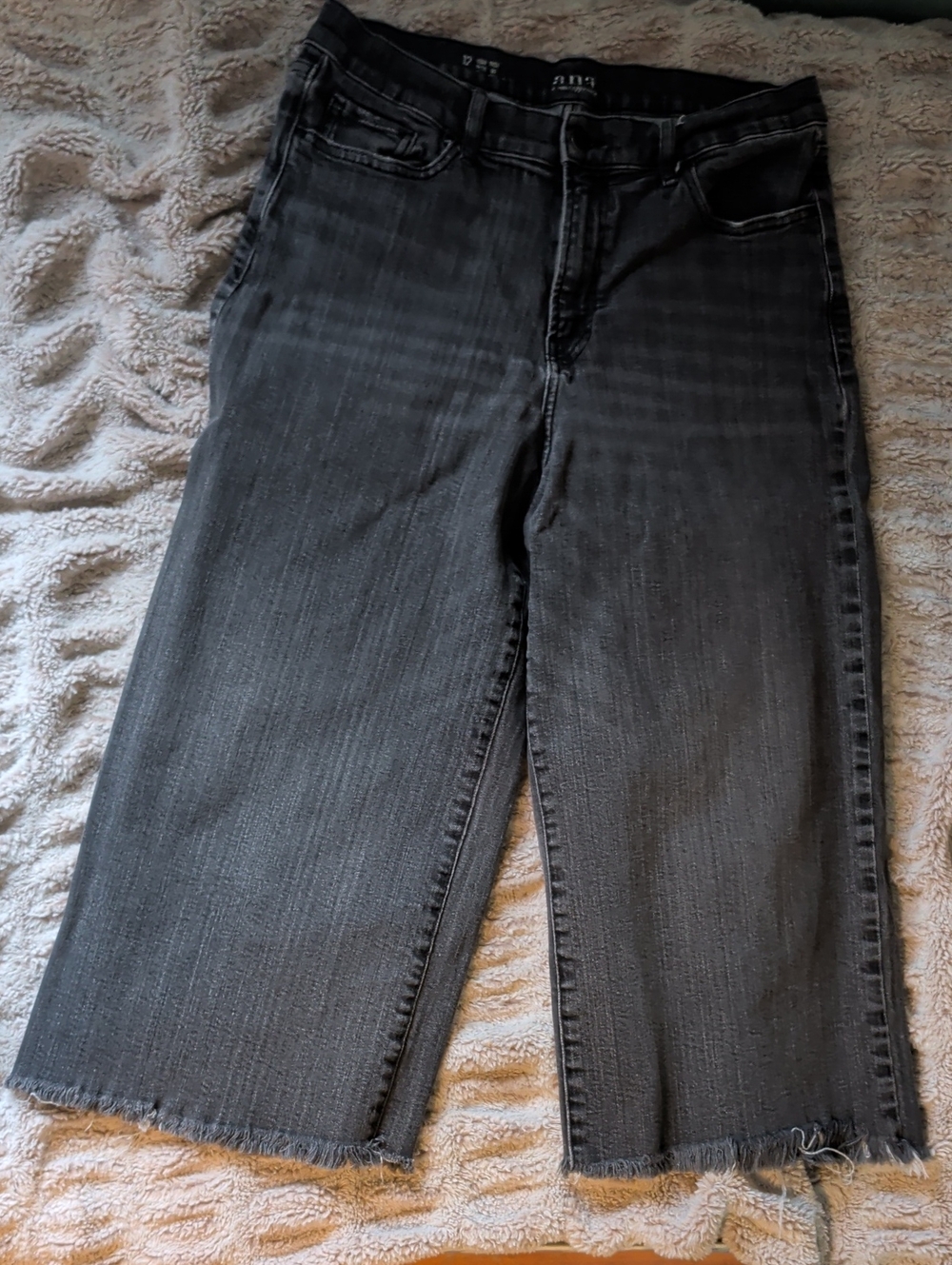 a.n.a Wide Leg Cropped Black Jeans